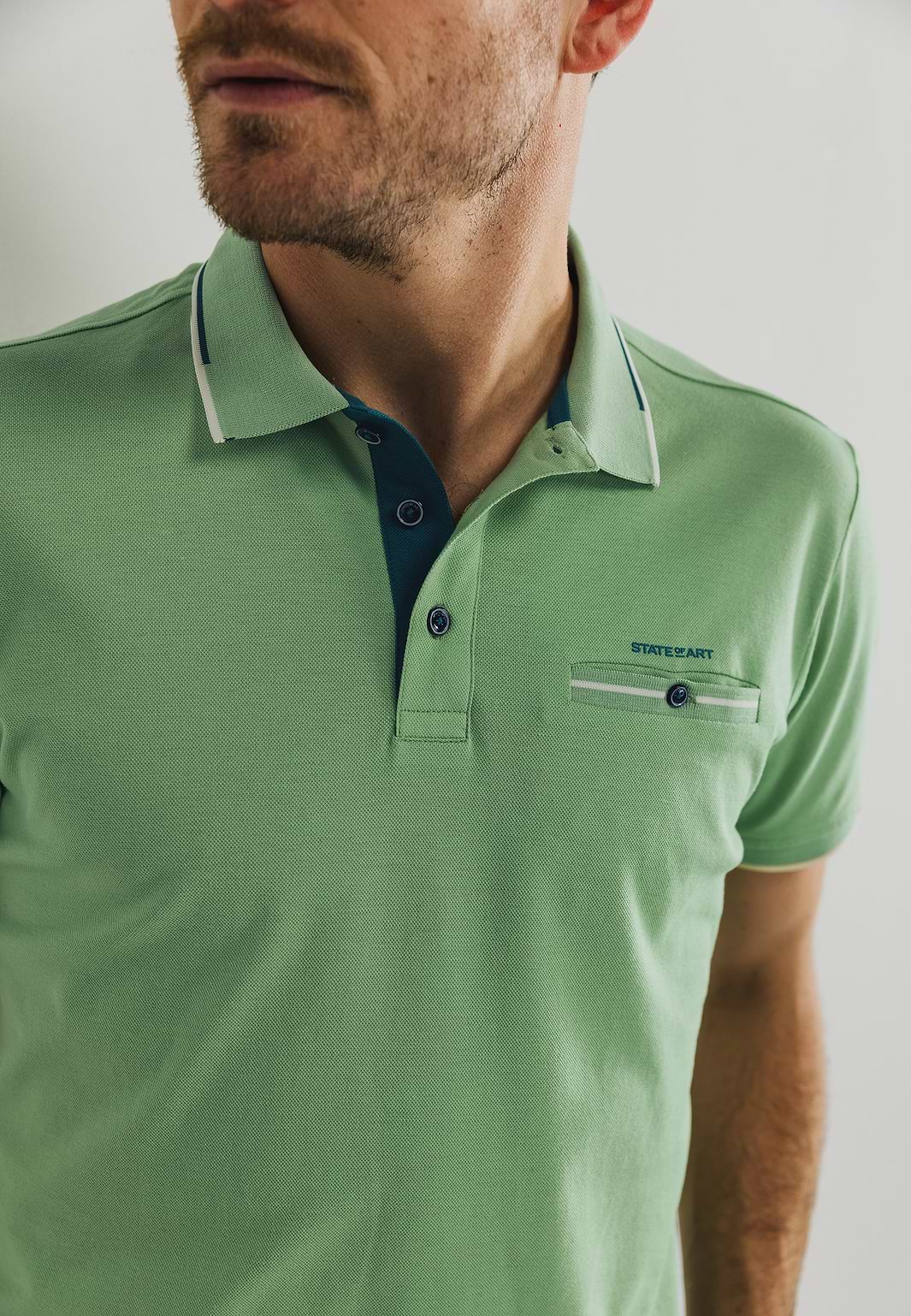 Piqué-Poloshirt-mit-Brusttasche