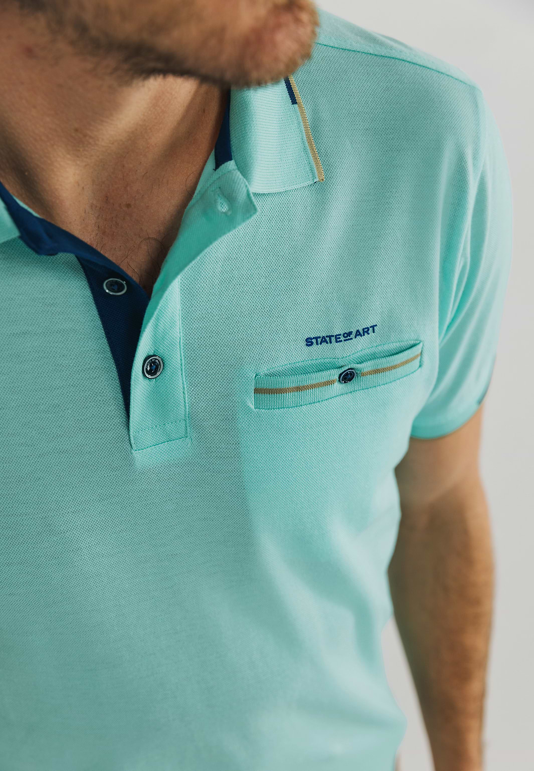 Piqué-Poloshirt-mit-Brusttasche