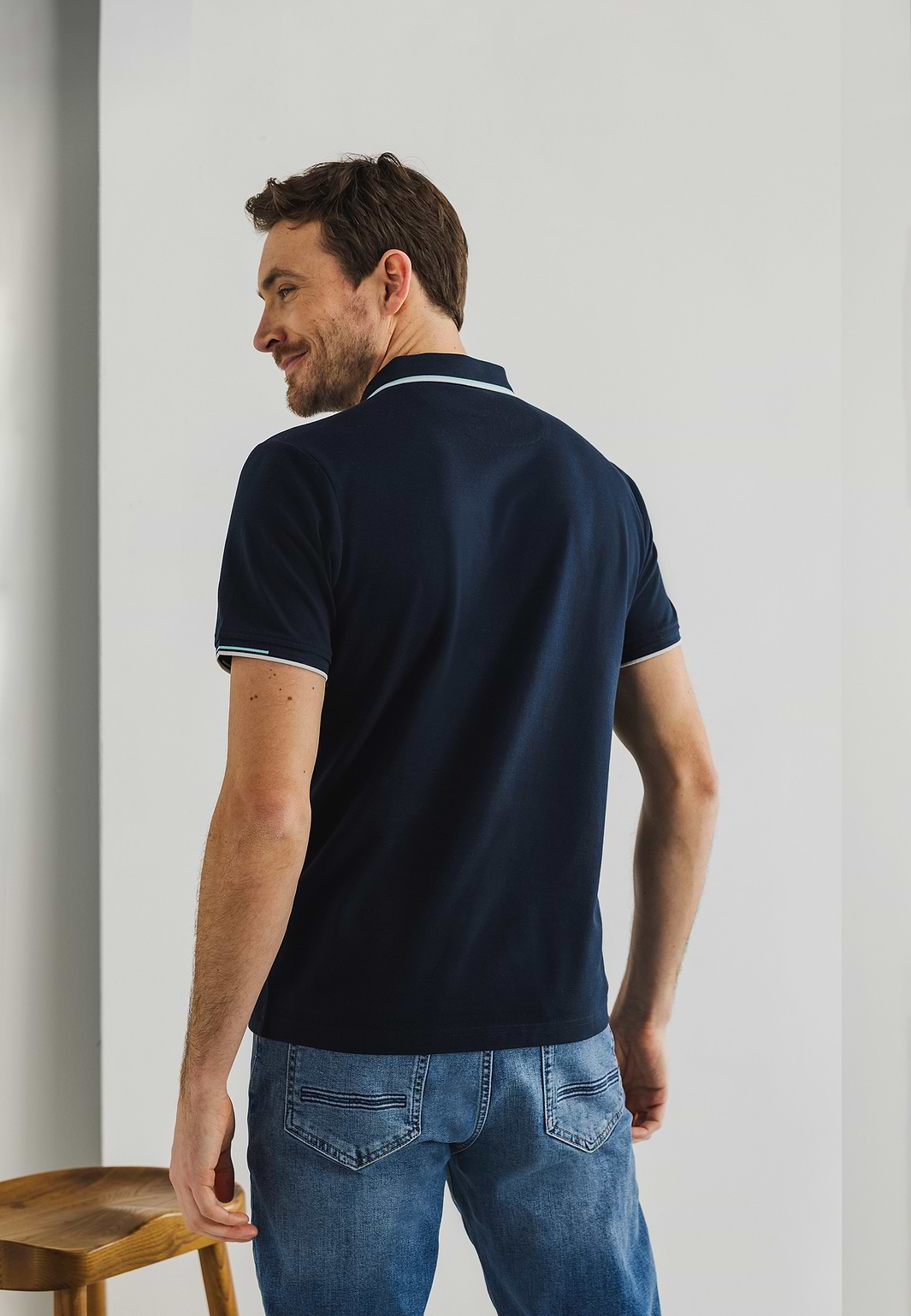 Piqué-Poloshirt-mit-Brusttasche