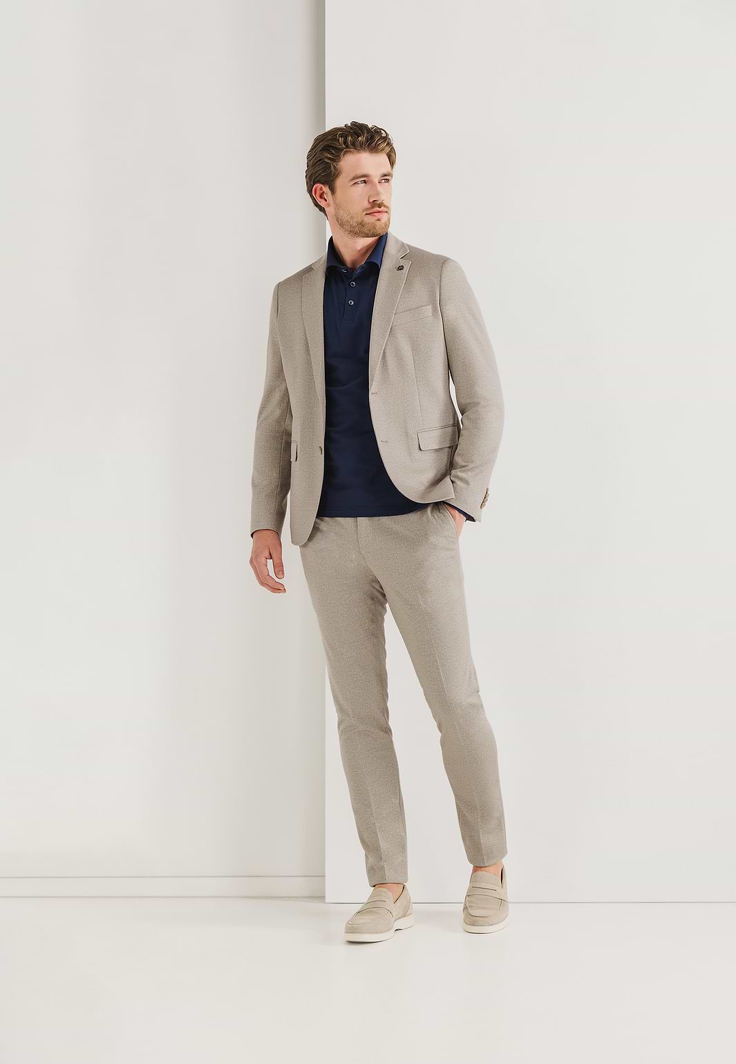 Stretch-Chino-aus-Strickstoff