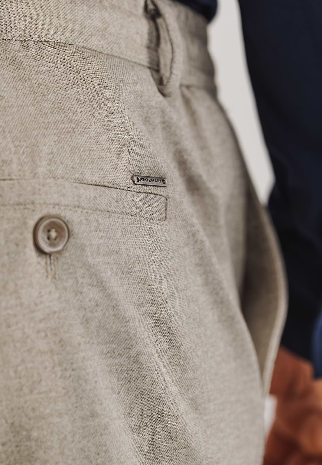 Stretch-Chino-aus-Strickstoff