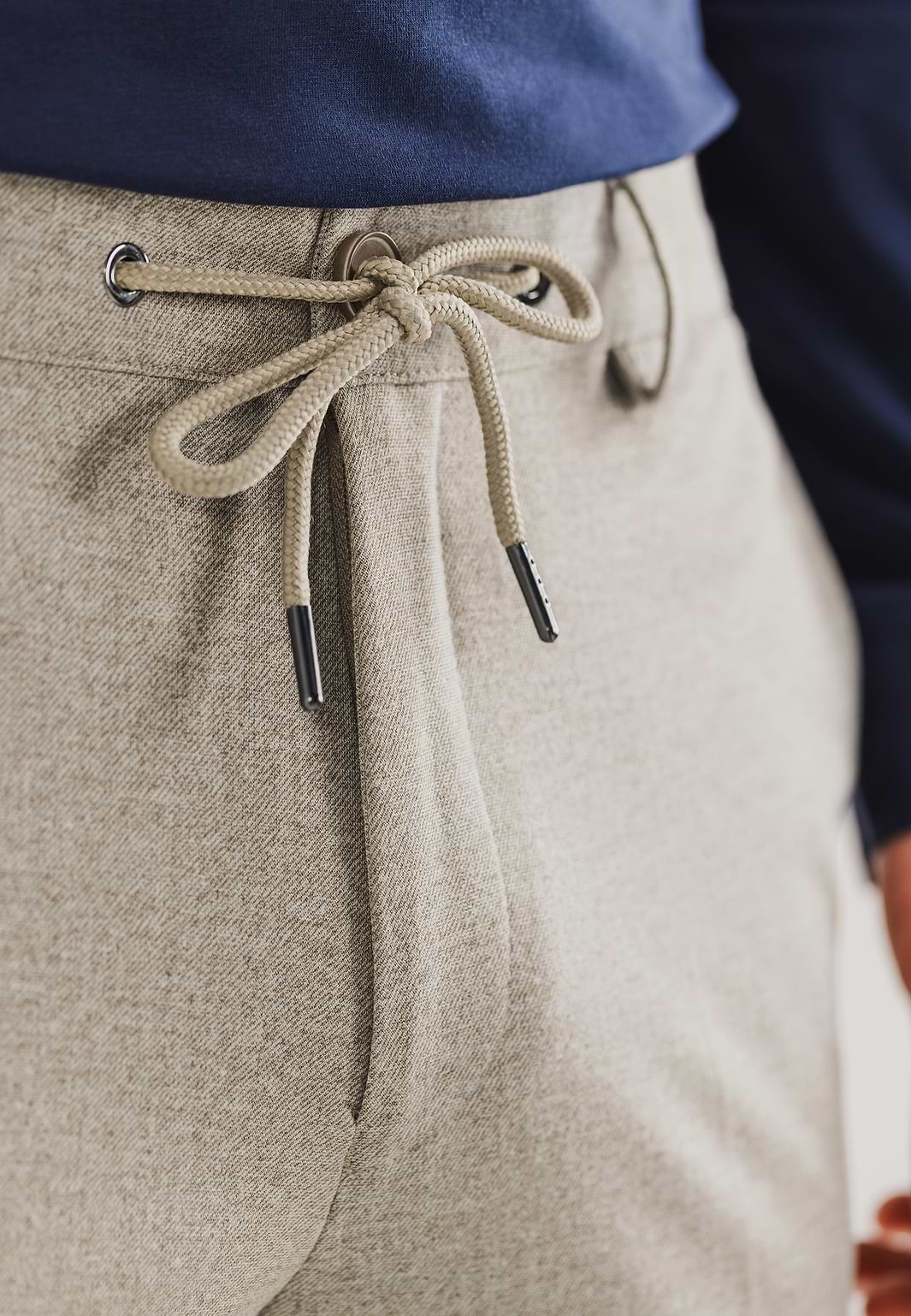 Stretch-Chino-aus-Strickstoff