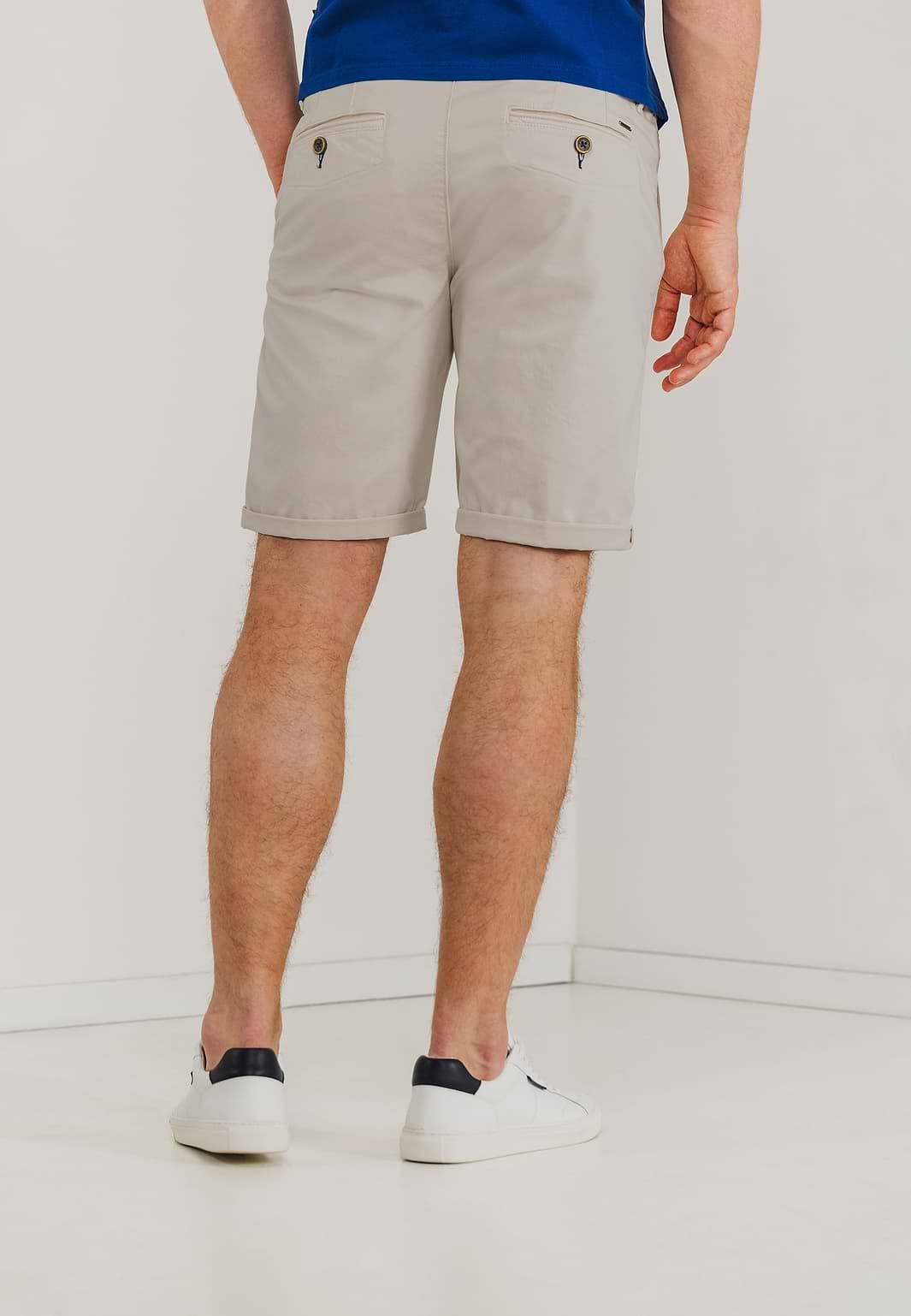 Chinoshorts-aus-Baumwollstretch