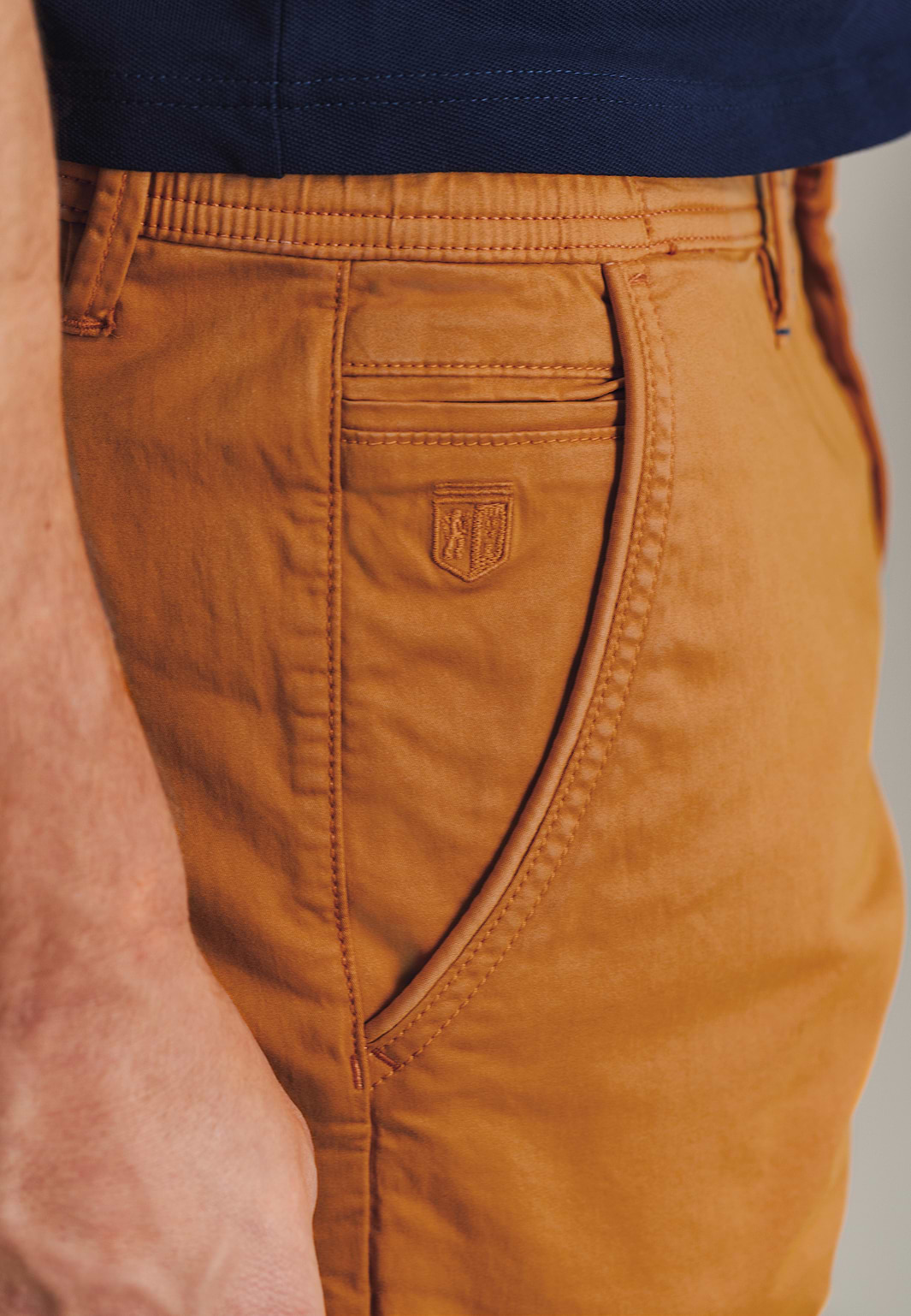 Chinoshort-van-katoen-stretch