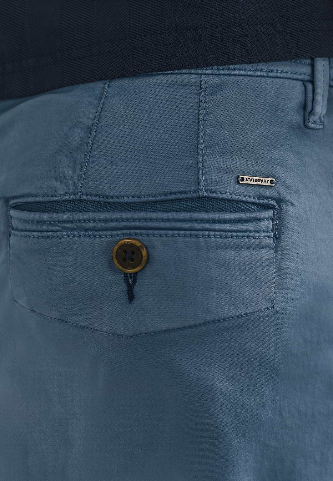 Chinoshorts-aus-Baumwollstretch