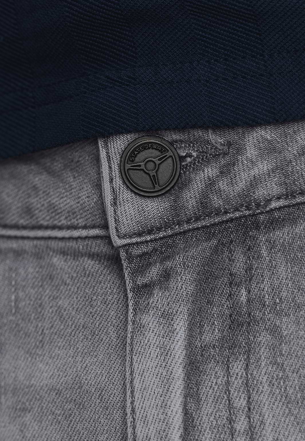 Denim-Shorts-aus-einer-Baumwollmischung