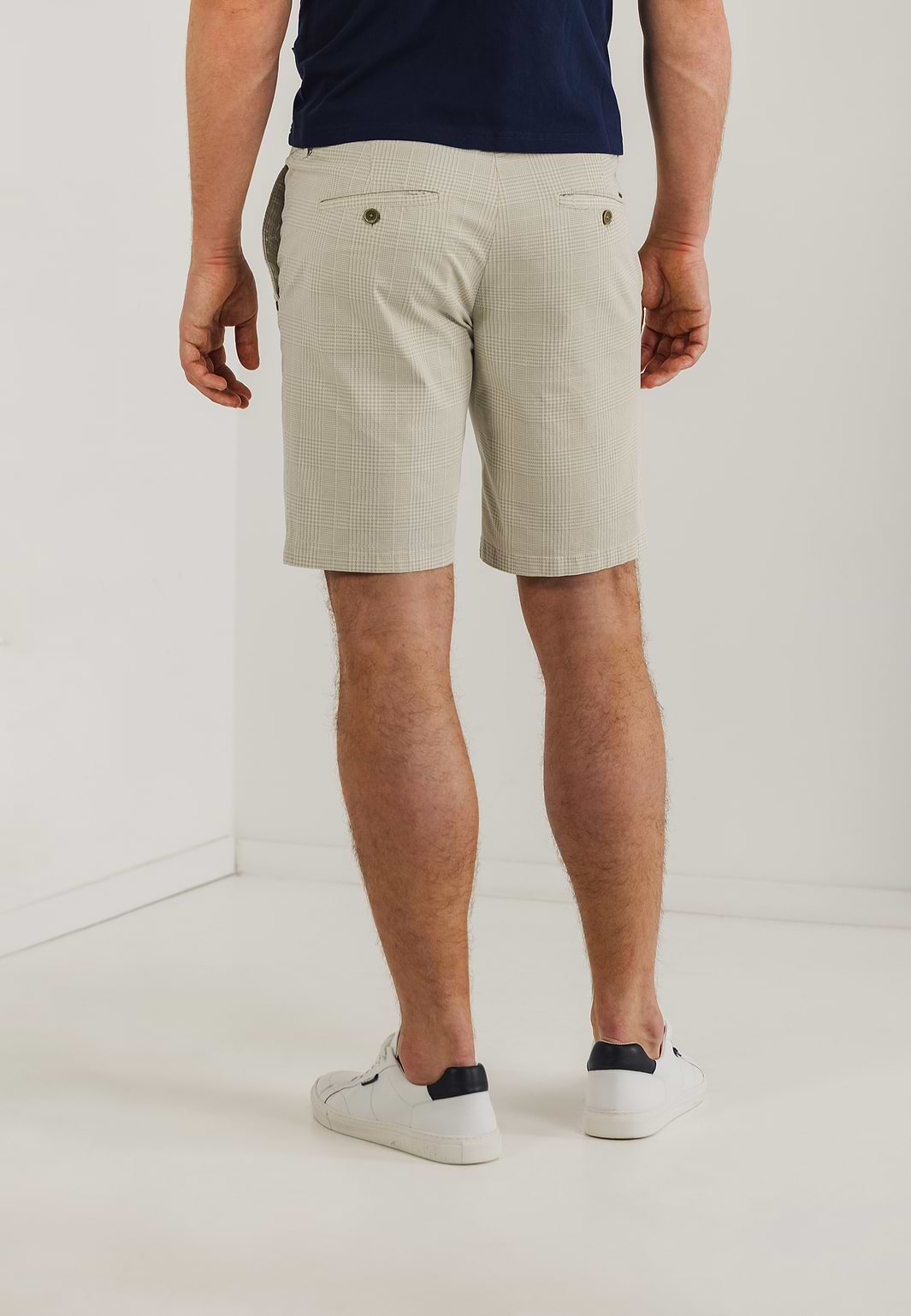 Chinoshorts-mit-Karomuster