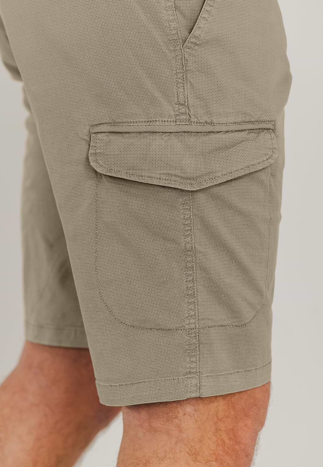 Cargo-Shorts-mit-Allover-Print
