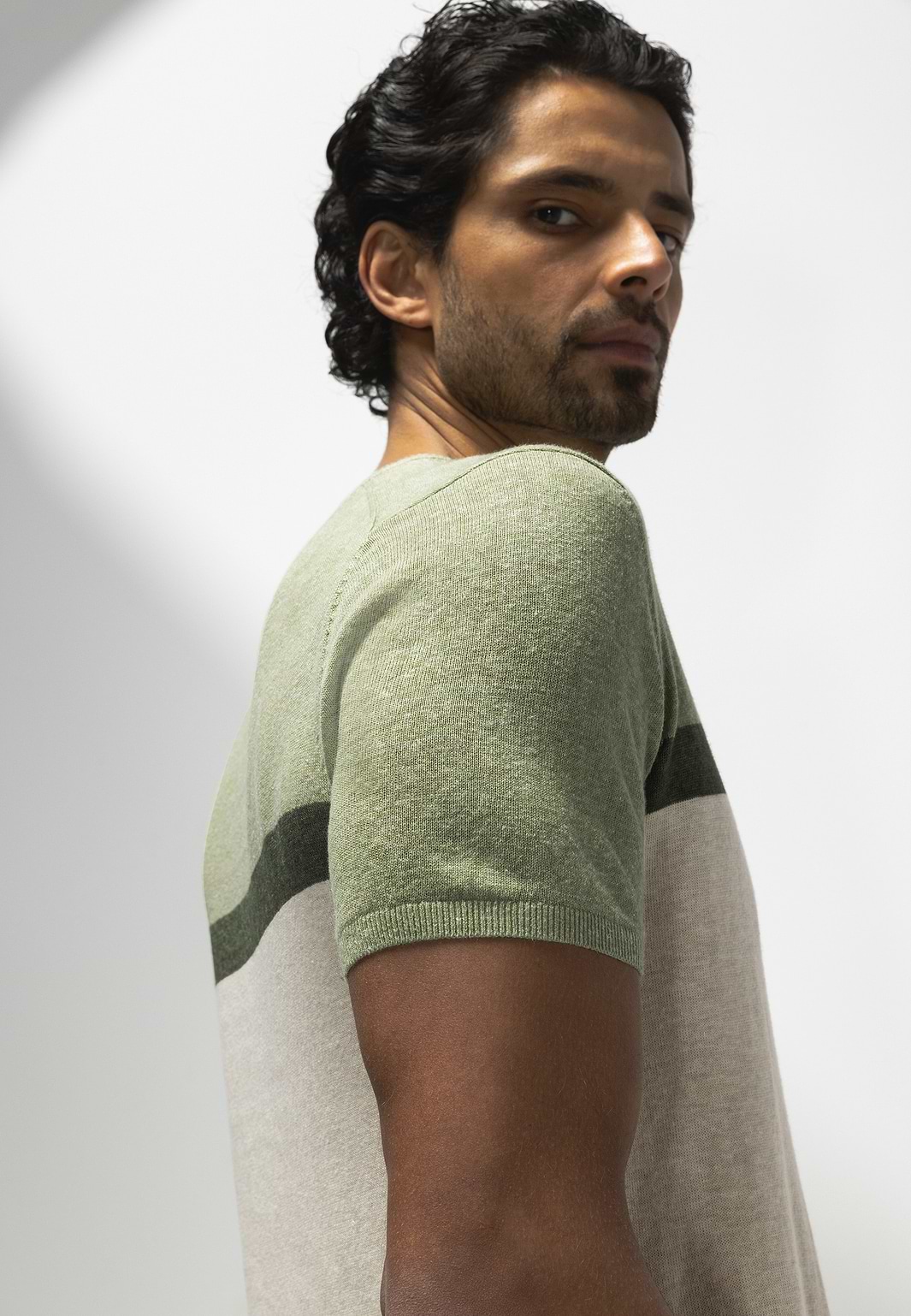 ATELIER-gebreid-T-shirt-met-strepen