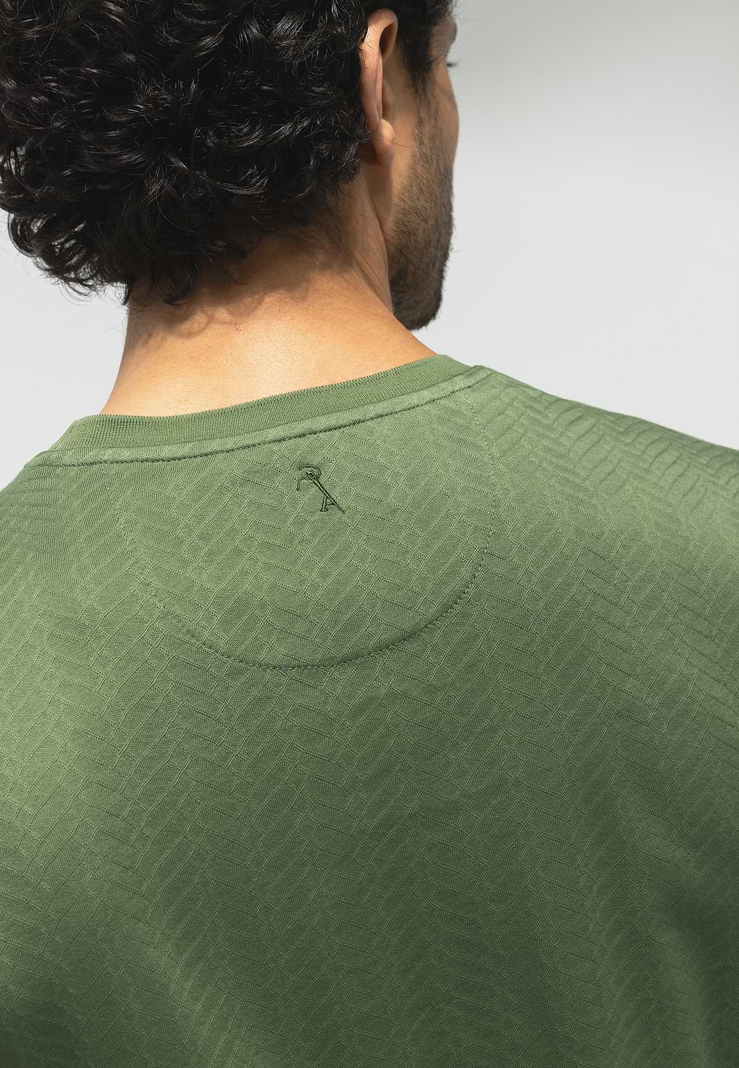 ATELIER-T-shirt-van-gemerceriseerd-katoen