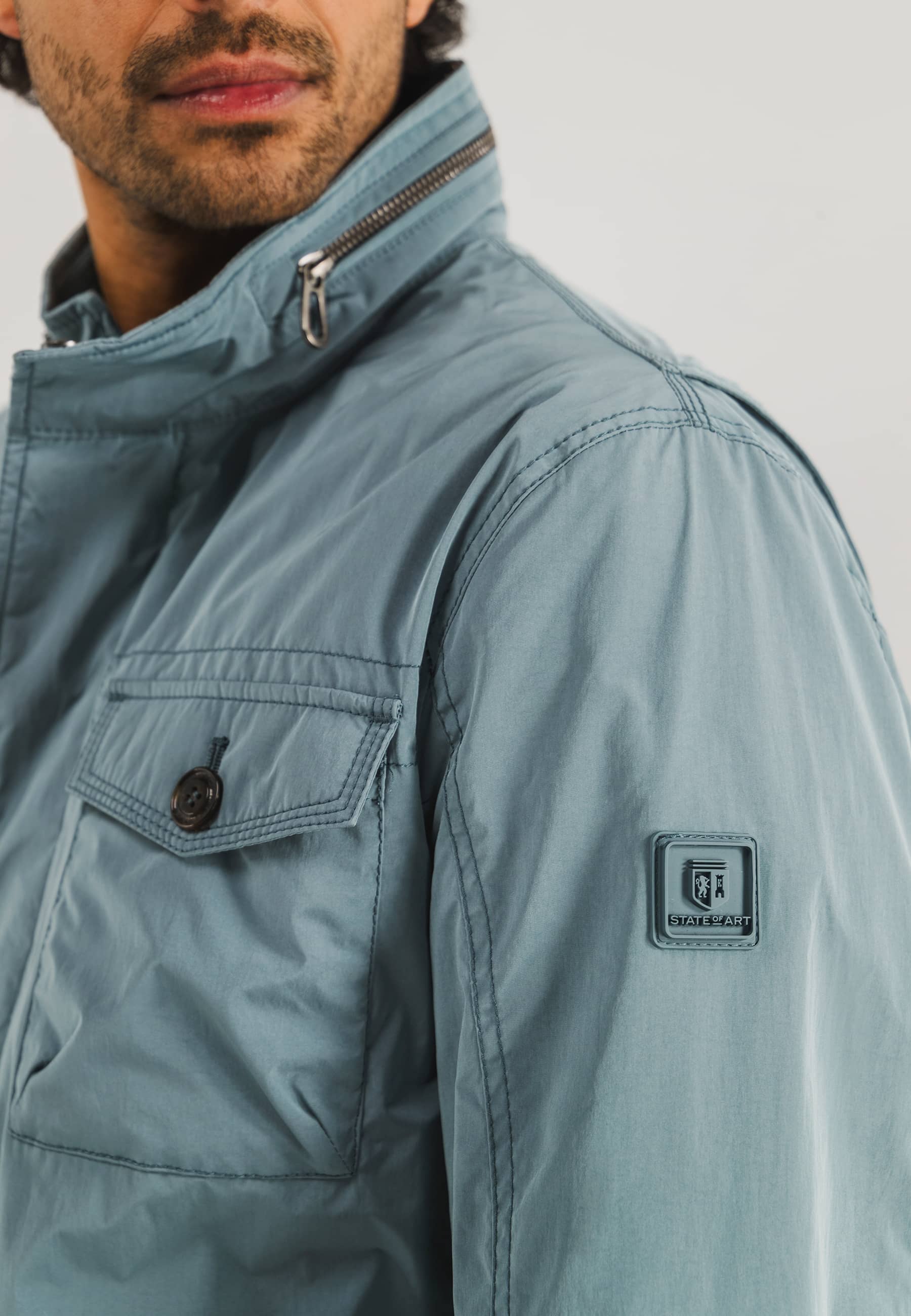 OUTERWEAR-veldjas-met-taillekoord
