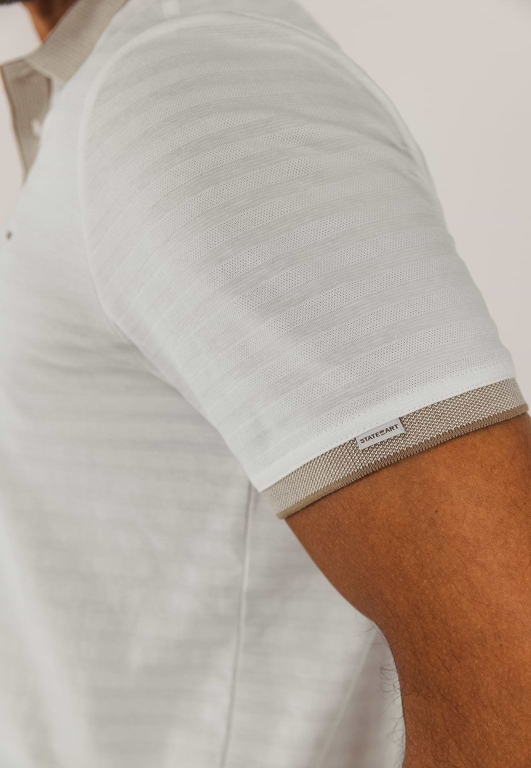 Jersey-Poloshirt-mit-Strukturmuster