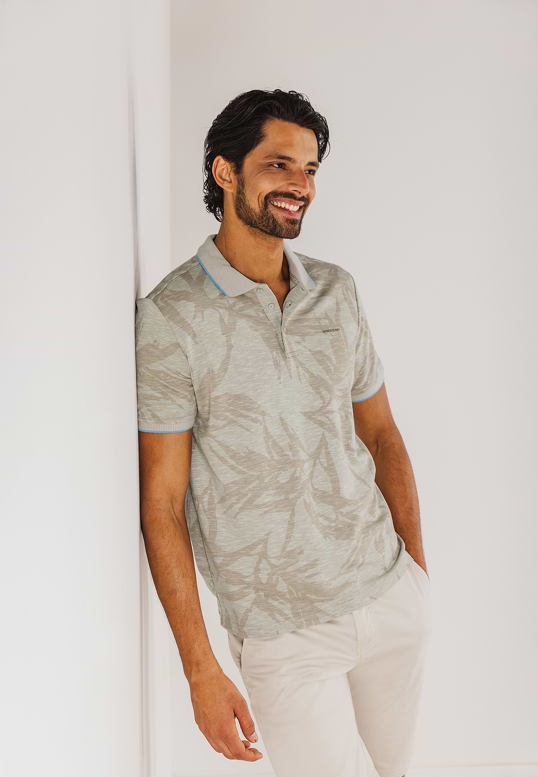 Piqué-polo-met-all-over-print