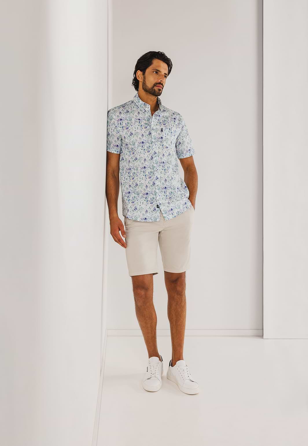 Poplin-overhemd-met-all-over-print