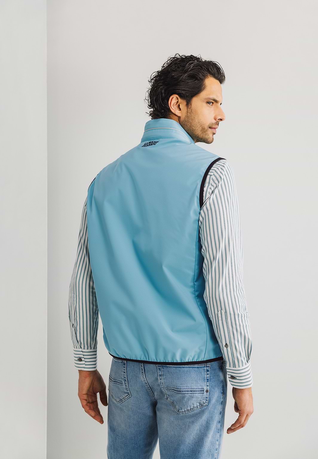 LE-MANS-CLASSIC-bodywarmer