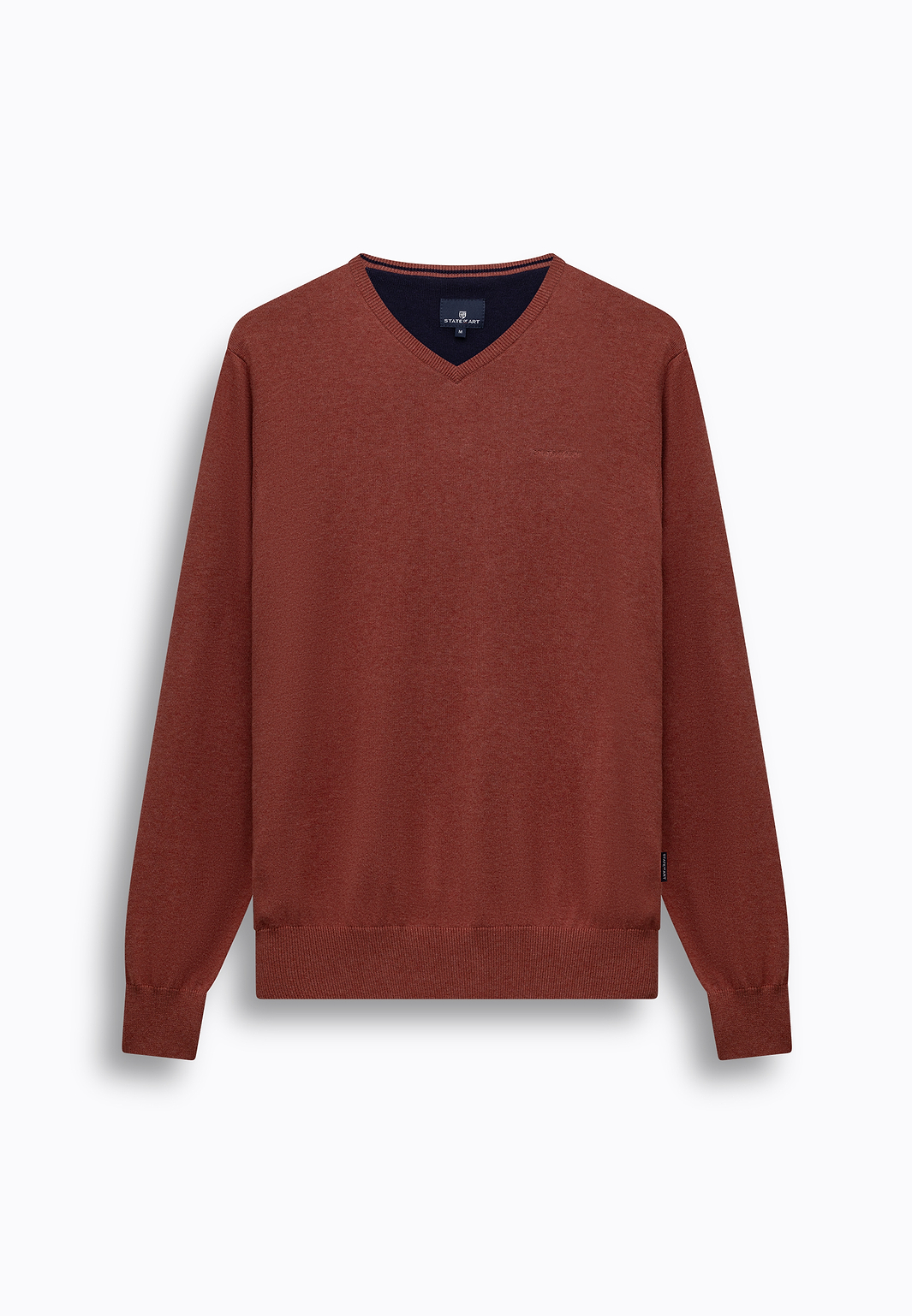 Fein-gestrickter-Pullover-mit-V-Ausschnitt