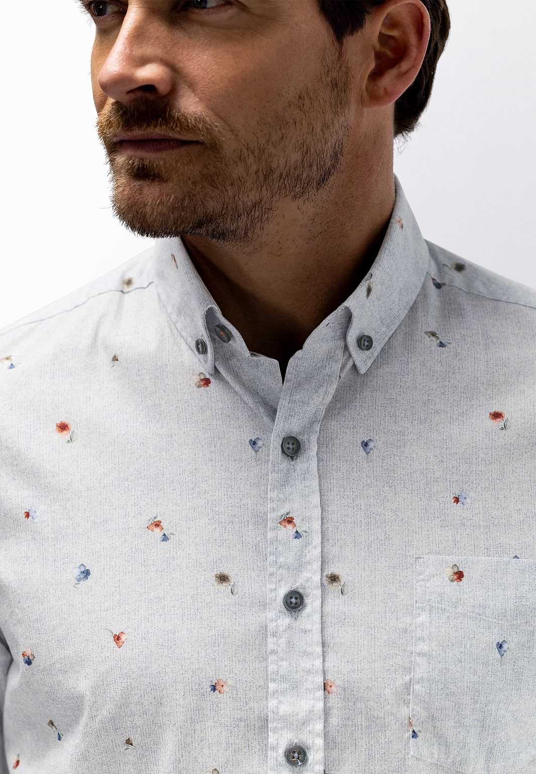 Button-down-shirt-with-floral-print