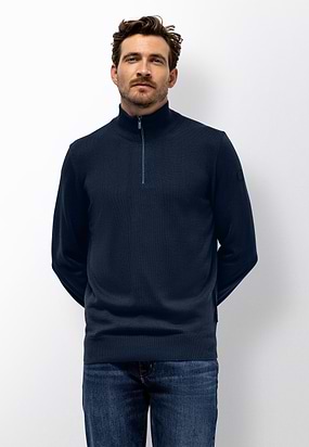 Fijngebreide-trui-met-halve-rits