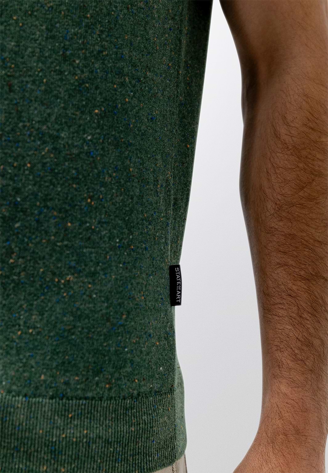 Melange-polo-in-cotton-polyester-blend