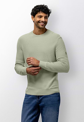 Mouliné-trui-met-structuur