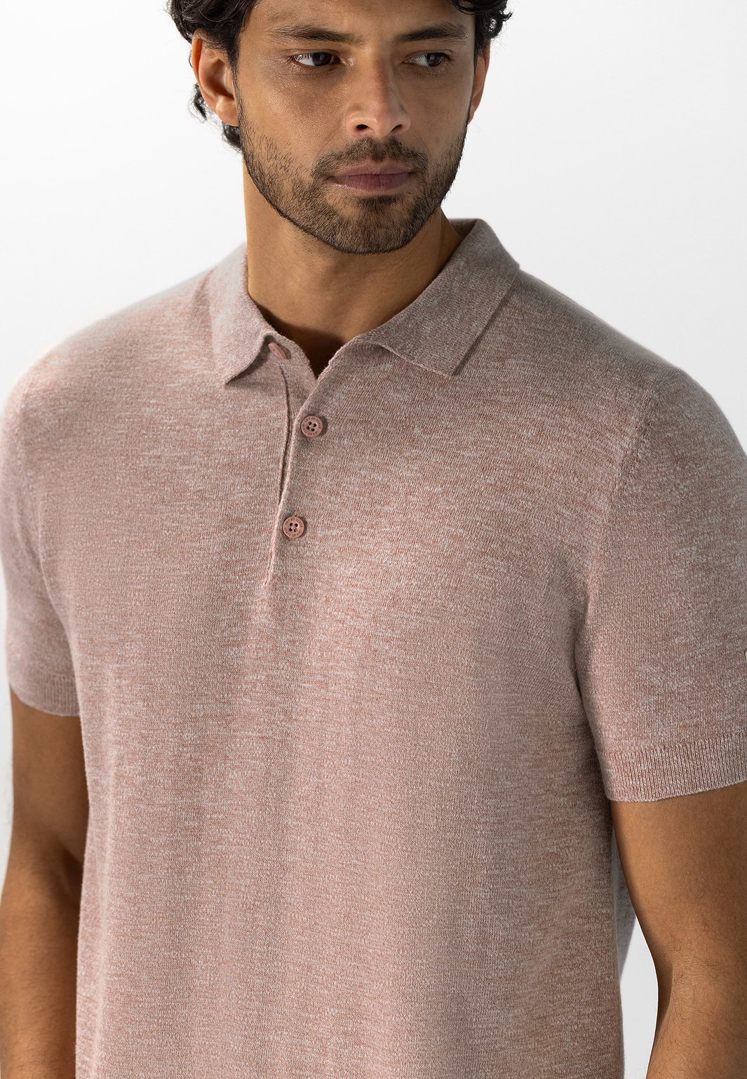 Fein-gestricktes-Poloshirt-in-melierter-Optik