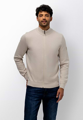 Vest-met-structuurpatroon