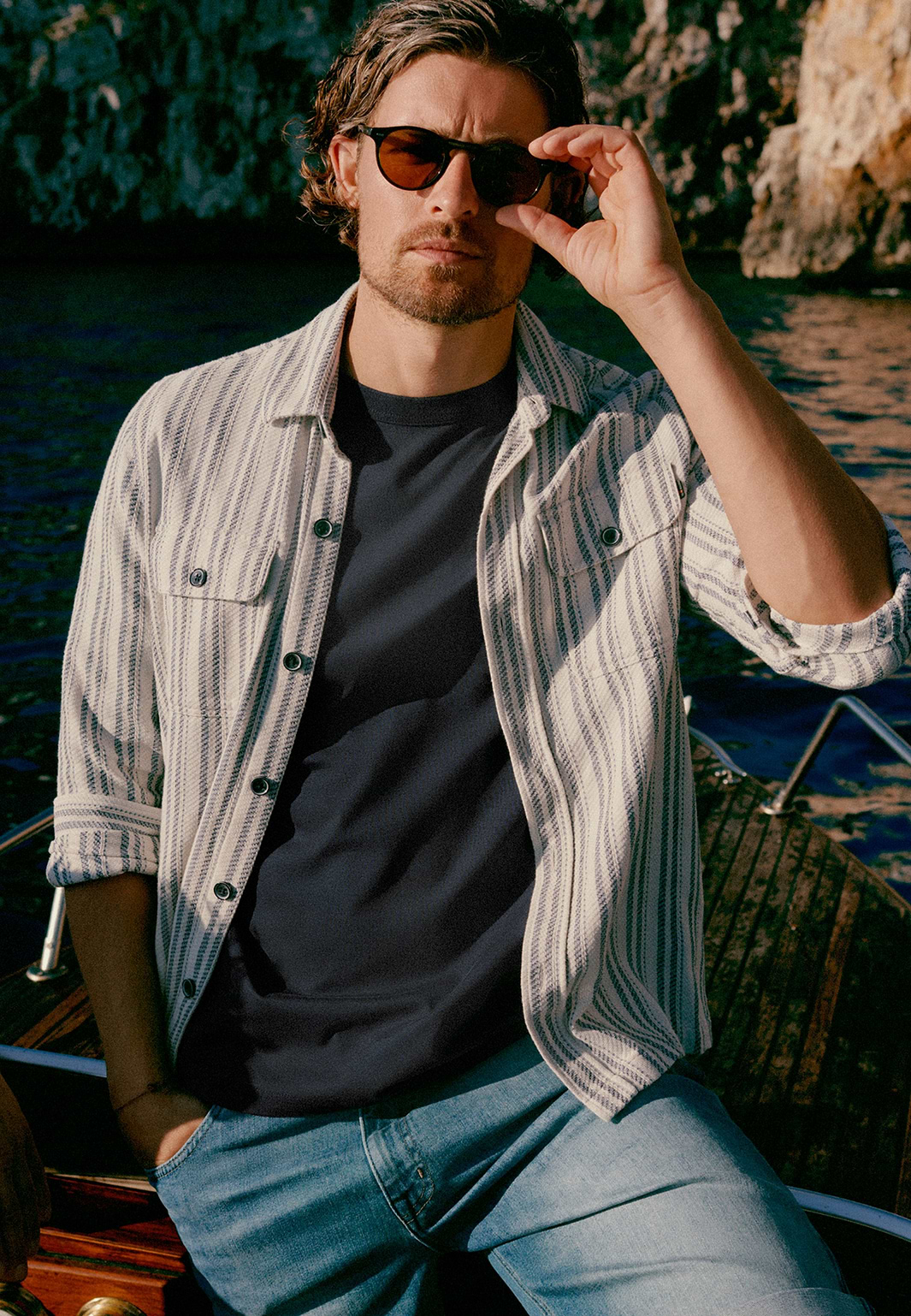 Gestreept-overshirt-met-borstzakken