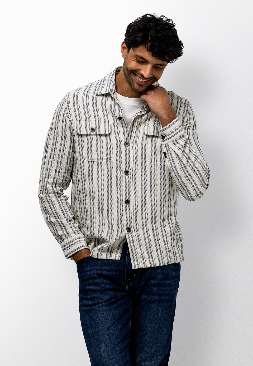 Gestreept-overshirt-met-borstzakken