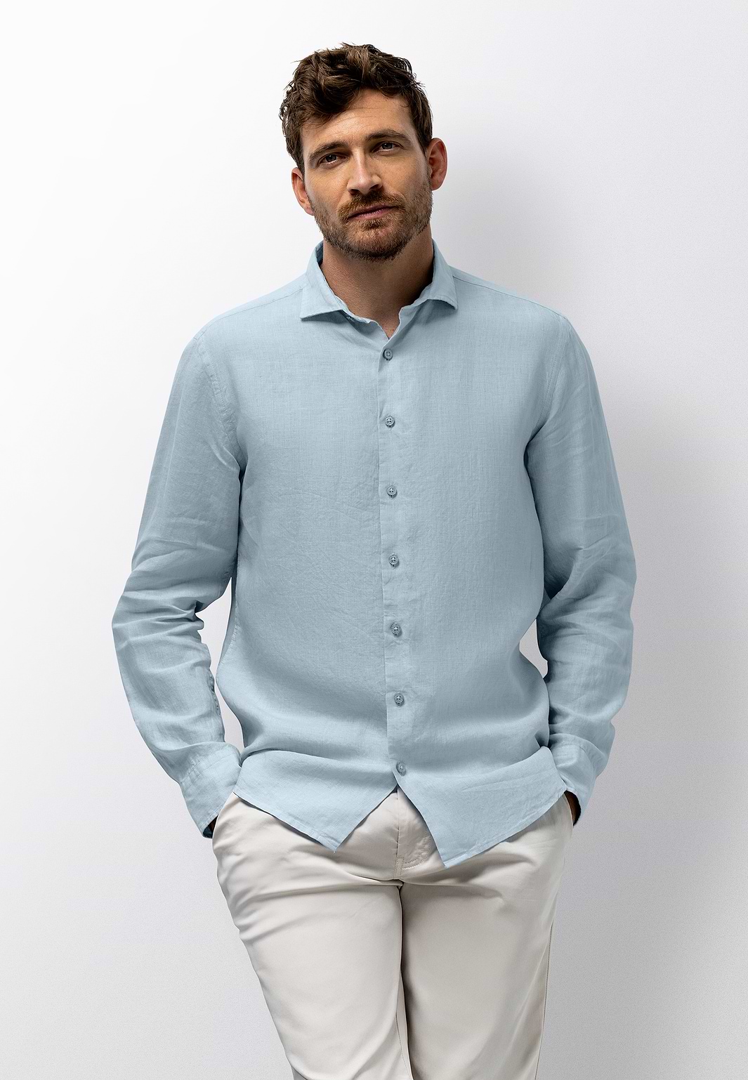 Linnen-overhemd-met-gewassen-look