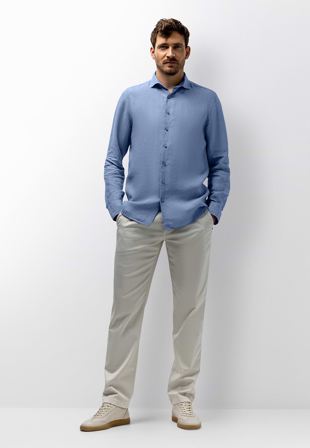 Linnen-overhemd-met-gewassen-look