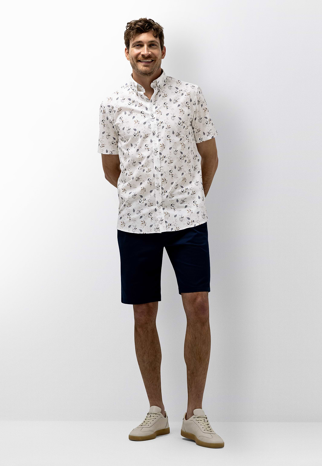 Poplin-overhemd-met-botanische-print