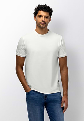 T-shirt-met-3D-rubberprint