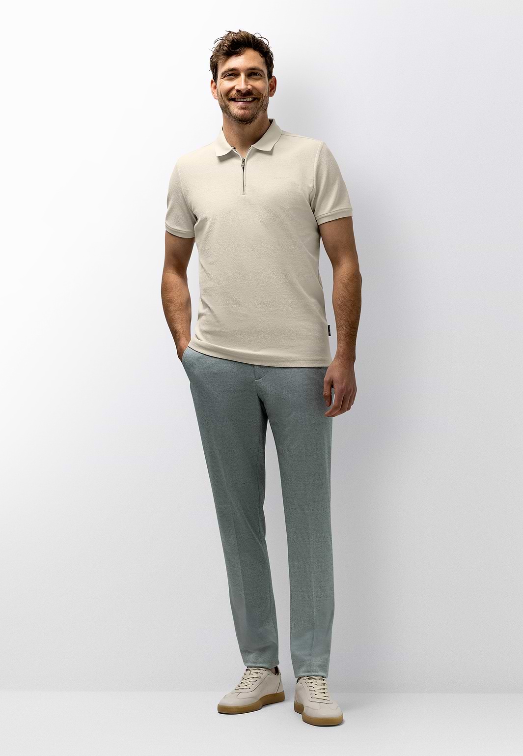 Jersey-Poloshirt-mit-kurzem-Reißverschluss