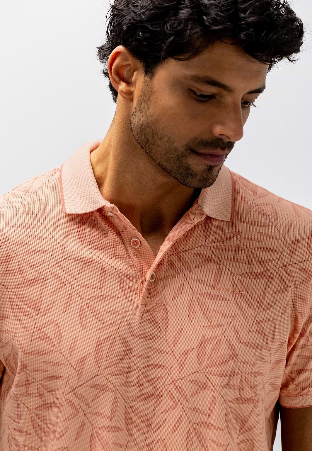 Piqué-Poloshirt-mit-botanischem-Druck
