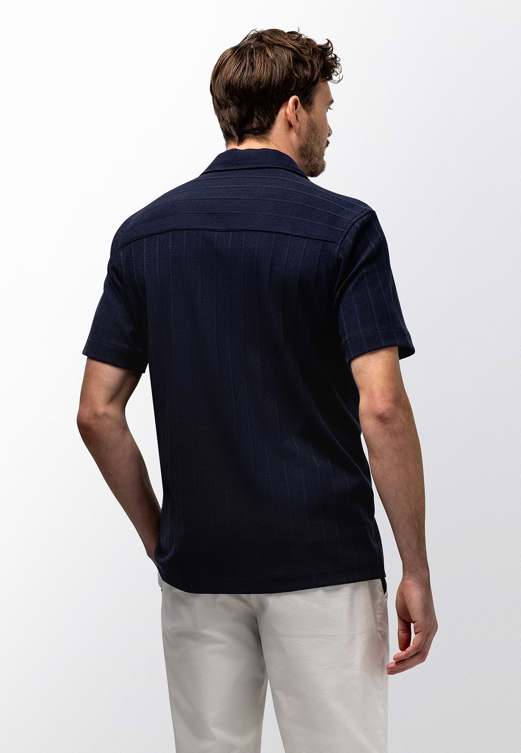 Polo-Strickjacke-mit-Struktur