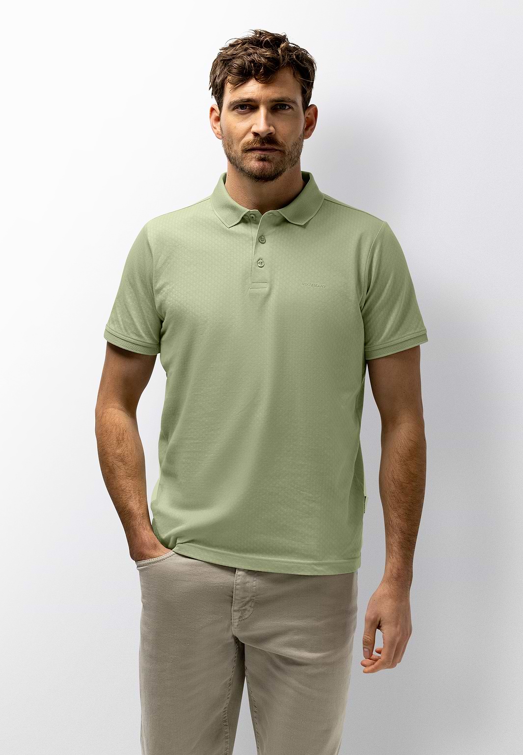 Poloshirt-aus-merzerisierter-Baumwolle