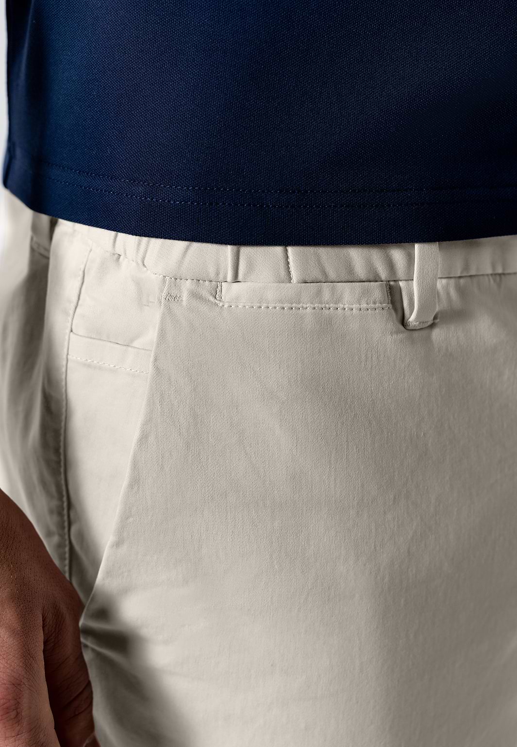 NAVIGATOR-twill-chino-in-stretchstof