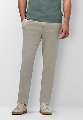 NAVIGATOR-chino-in-stretchstof-met-linnen