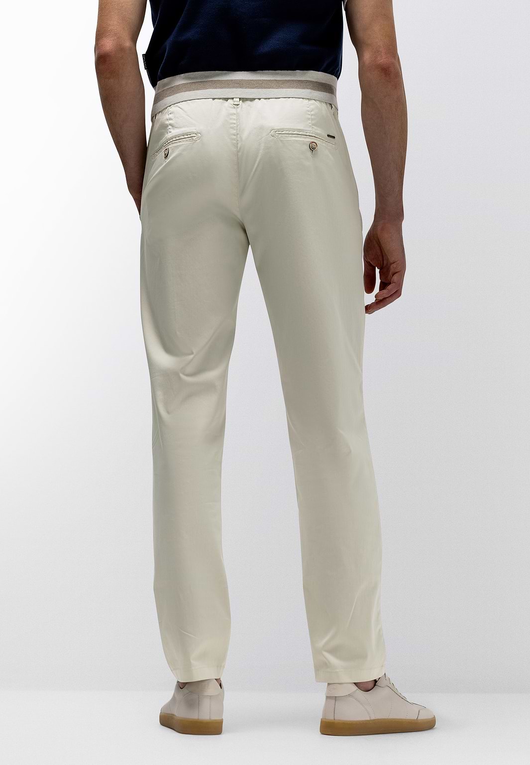 Chino-stretch-NAVIGATOR-à-plis