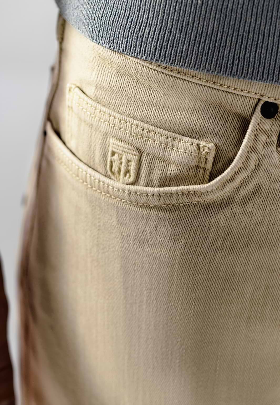 RACER-5-pocket-van-gekleurd-stretchdenim