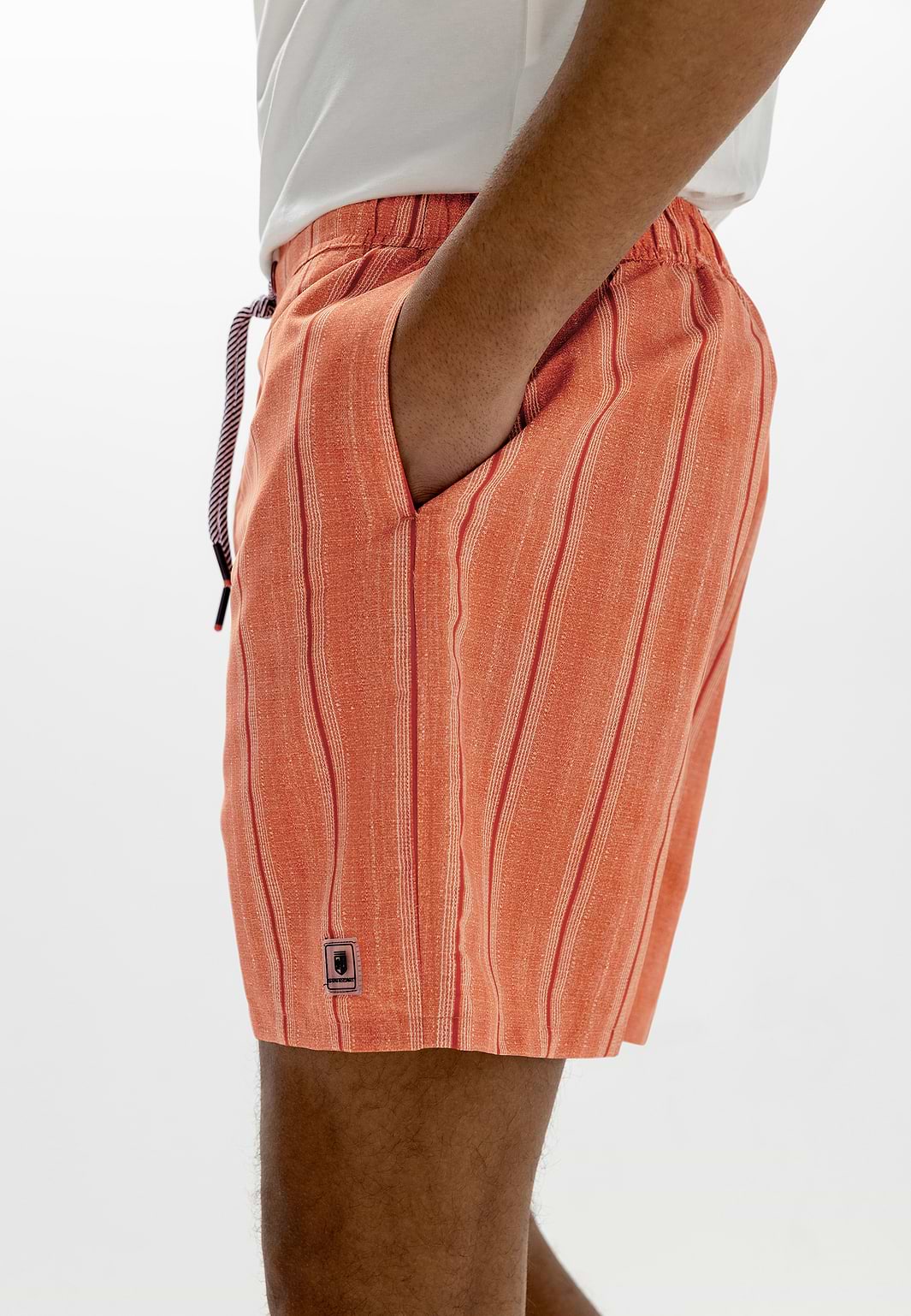 Zwemshort-met-gestreept-dessin