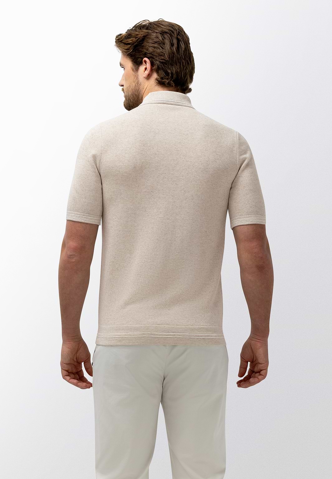Cardigan-polo-structuré-avec-détails-rayés