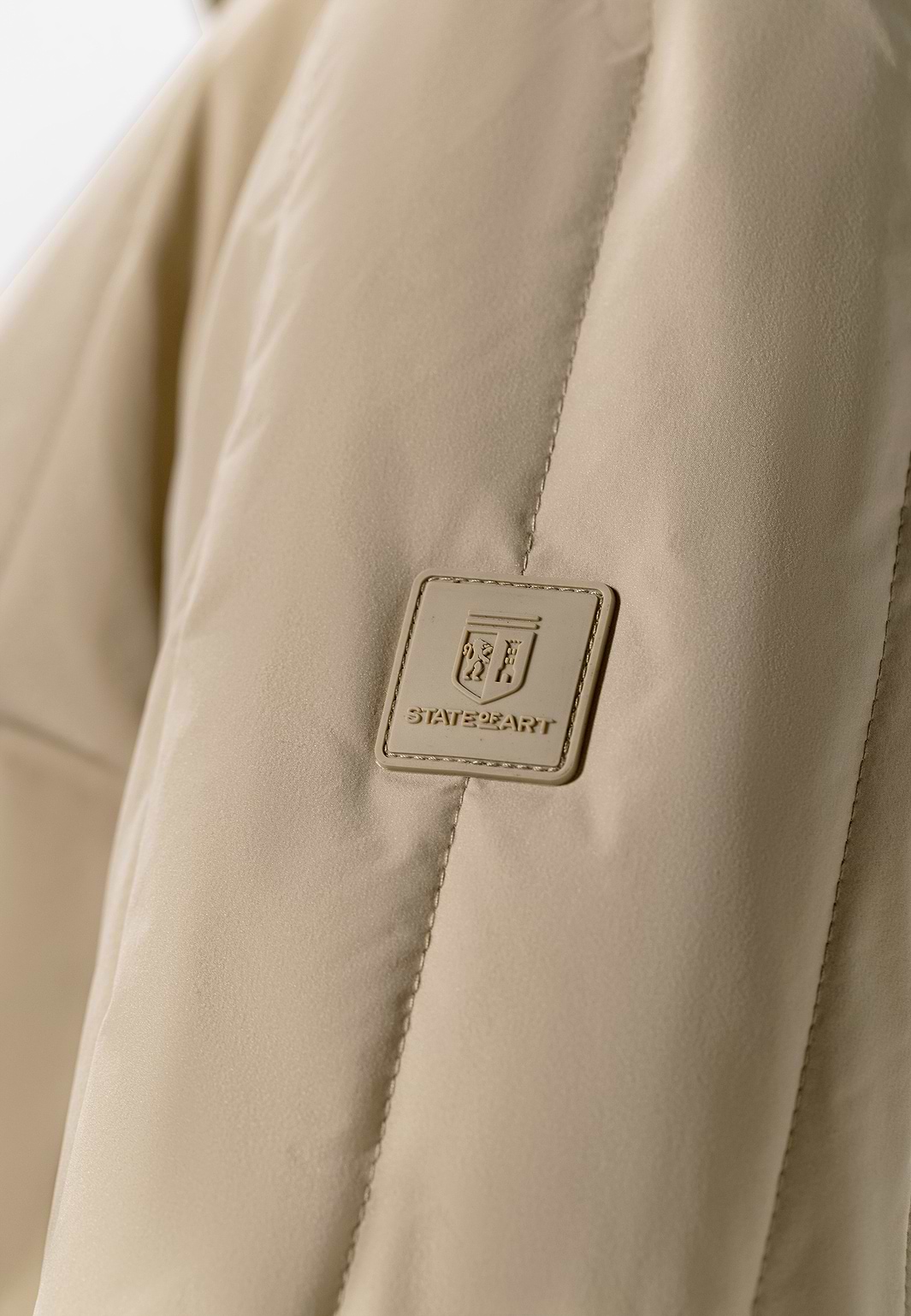 Gewatteerde-jas-met-ritssluiting