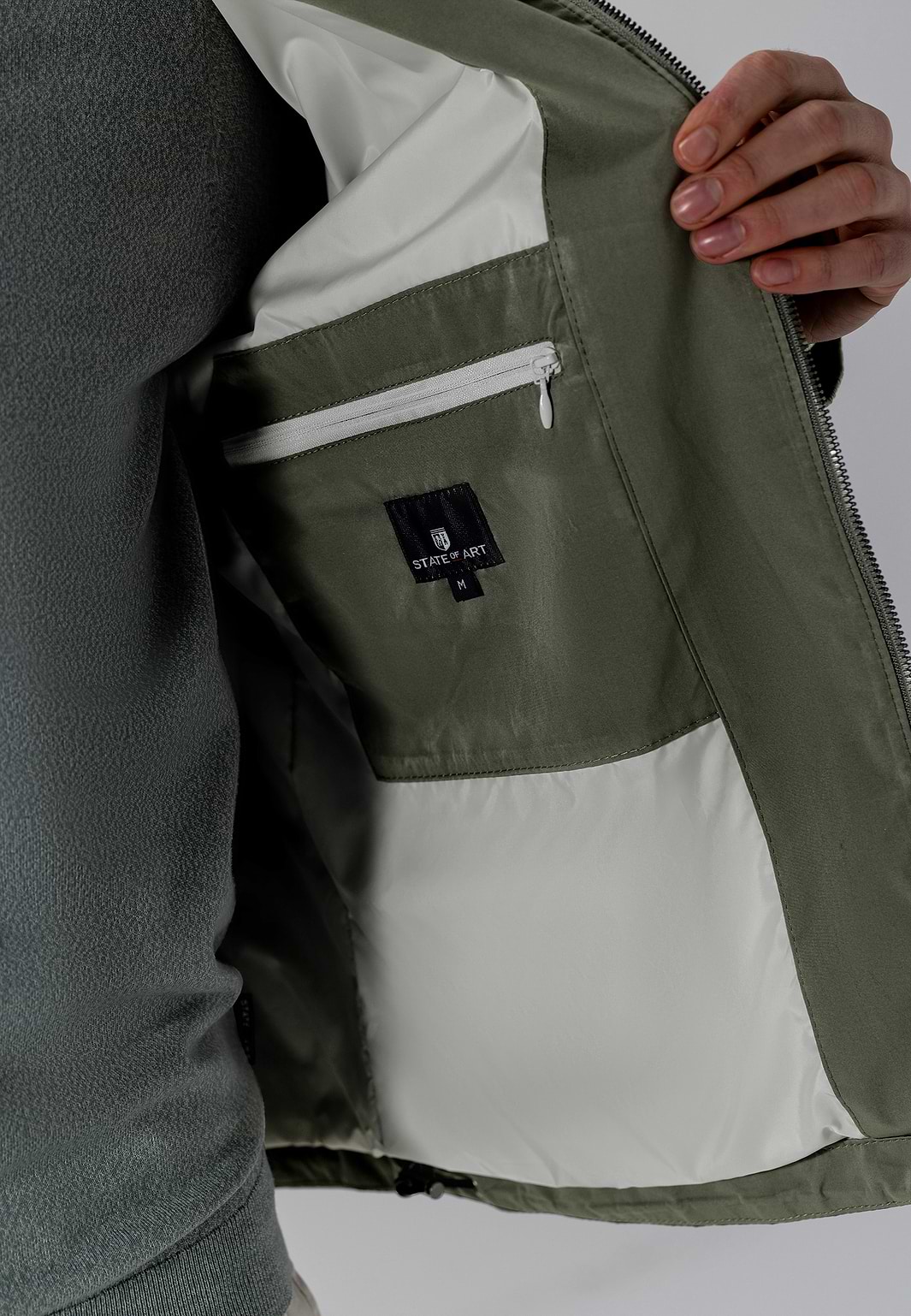 Lichtgewicht-jas-met-steekzakken