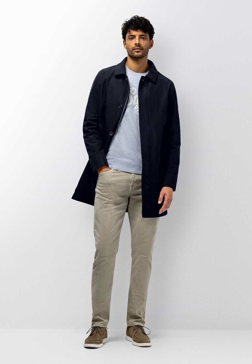 Mantel-met-blinde-sluiting