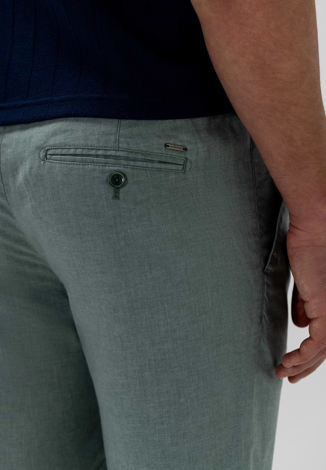 Short-chino-à-plis