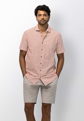 Gestreept-overhemd-met-korte-mouwen