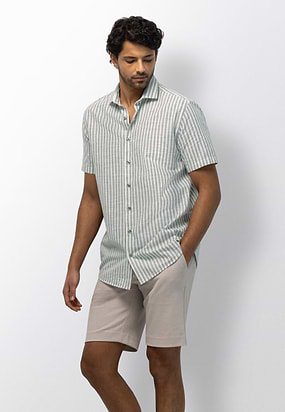 Gestreept-overhemd-met-korte-mouwen