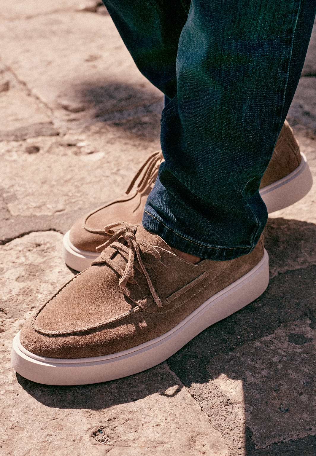 TAMEGA-Veloursleder-Schnürschuh