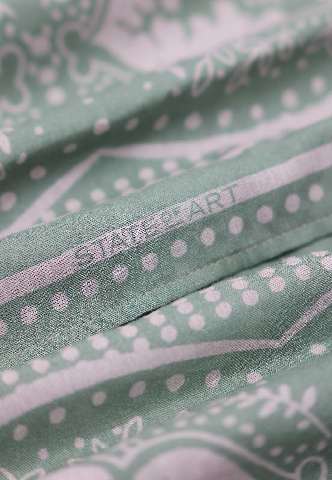 Bandana-with-all-over-print